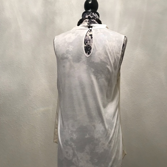 Elegant Draped Cream Blouse WITH Necklace - Picture 3 of 4